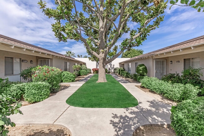 Photo - Stockdale Garden Villas