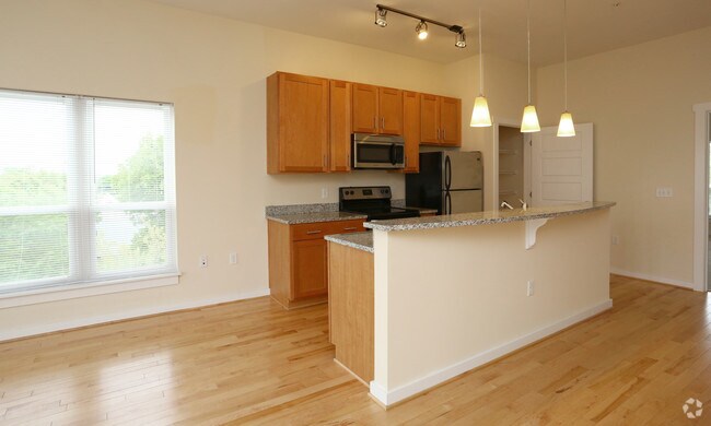 2PB XL Kitchen - 1200 SEMMES Apartments