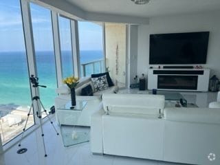 Building Photo - 16699 Collins Ave Rental