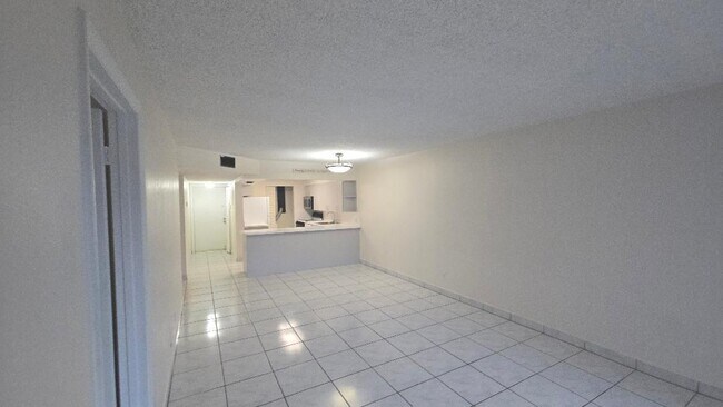 Photo - 8040 N Colony Cir Unit 102
