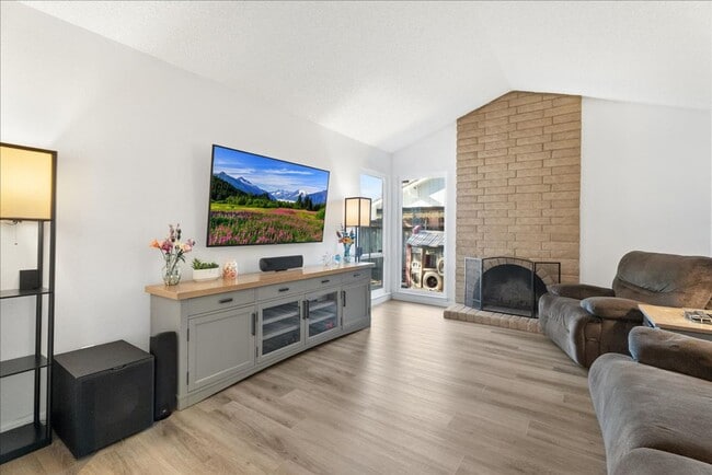 Photo - 8077 Cornerstone Way