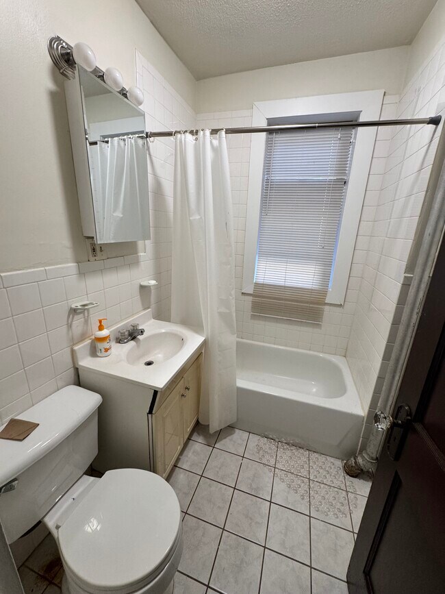 Photo - 154 Summer St Unit 1F