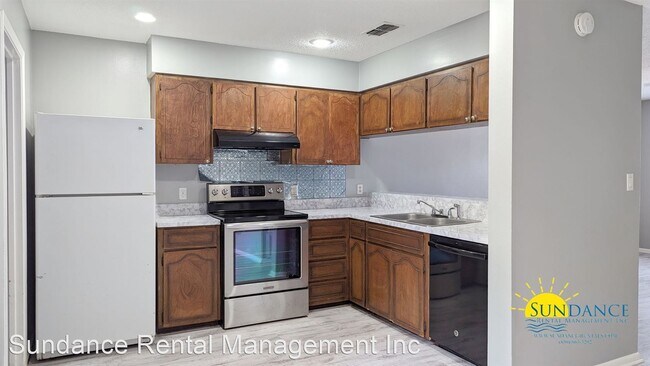 Photo - 2 br, 1.5 bath House - 217 Oak Street SE U...