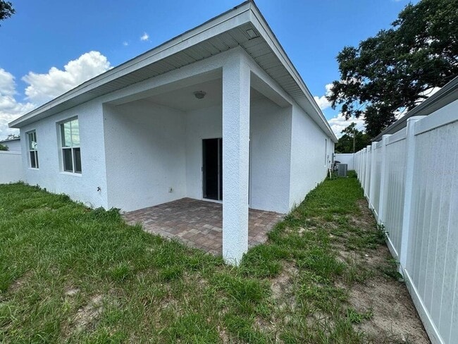 Photo - 117 Murphy St