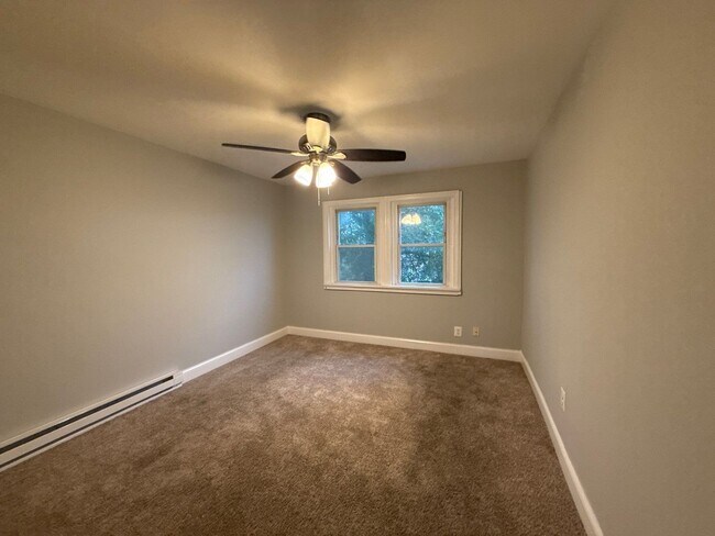 Photo - 1628 Plum St Unit Apt B