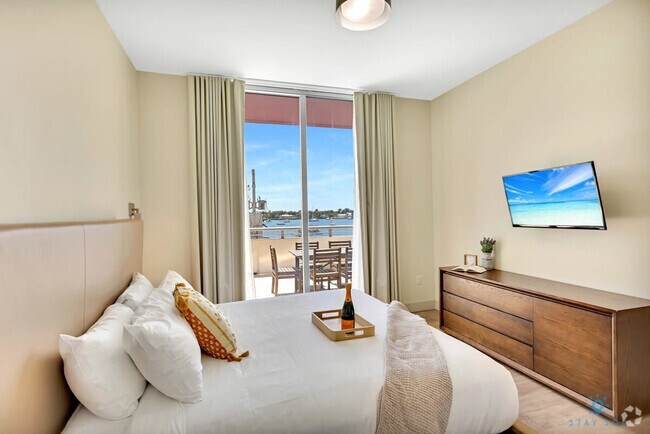 Building Photo - 777 N Ocean Dr Unit ID1227346P Rental