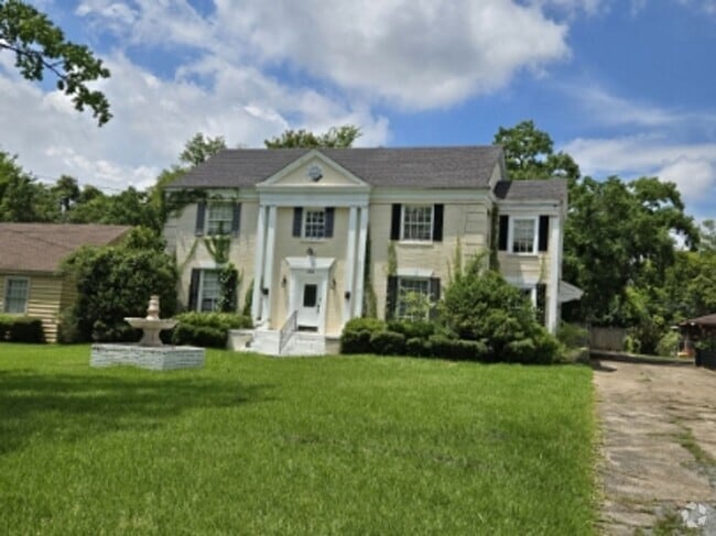 Building Photo - 139 Mt Vernon Dr Unit B Rental