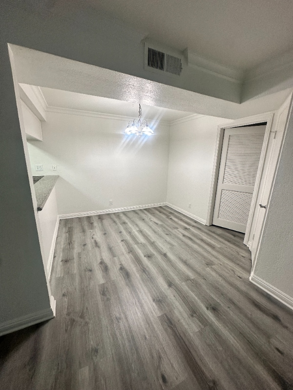 Photo - 15009 Moorpark St Unit 113