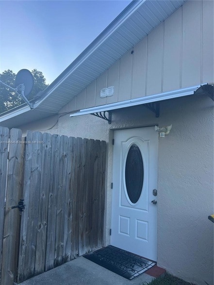 Photo - 4617 Navarre Ave