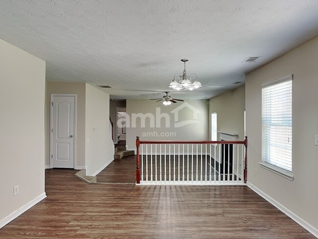 Photo - 2827 Riders Ct