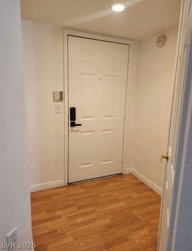 Photo - 231 W Horizon Ridge Pky Unit 1127