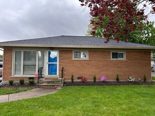 Building Photo - 711 N Kenilworth Ave
