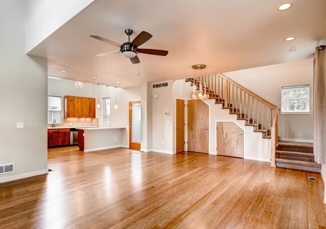 Photo - 1 bed 1.5 bath Stand Alone Townhome.  Available For Move-In Anytime Between March 15 - May 1st.