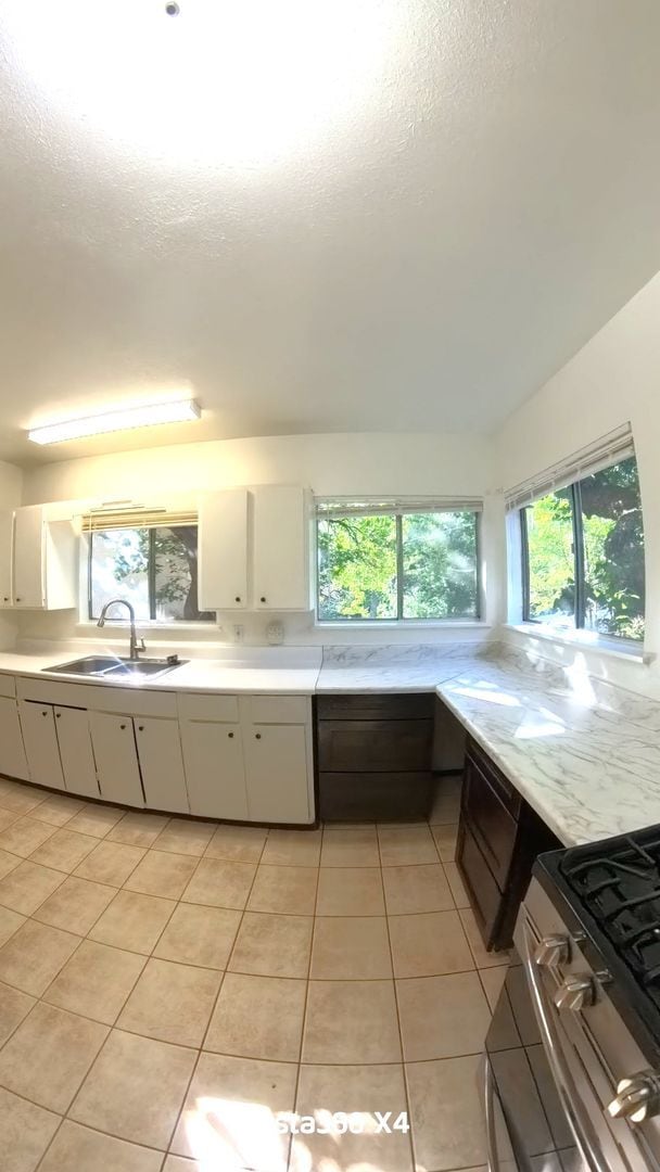 Photo - 364 Ruxton Ave Unidad 4