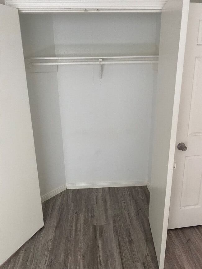 Building Photo - 7519 San Benito Dr