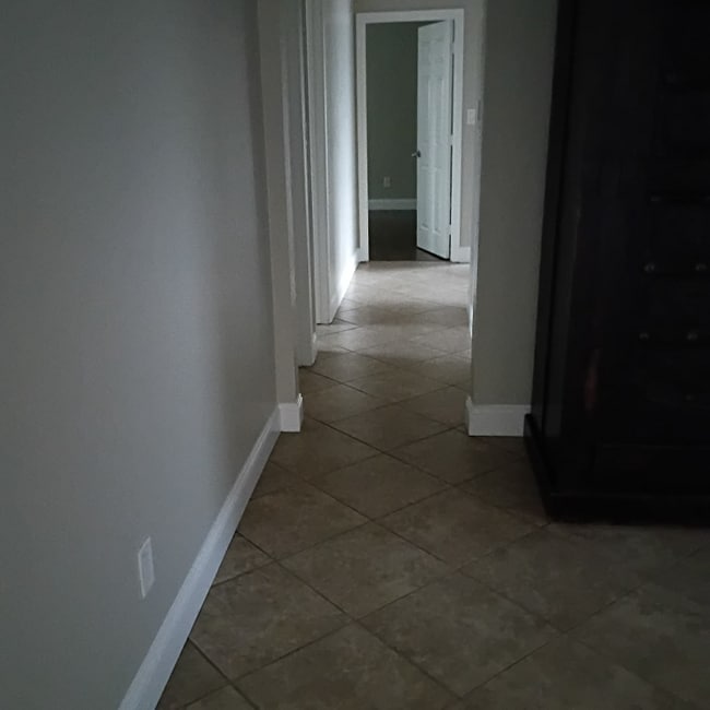 Photo - 1103 Myra Ave