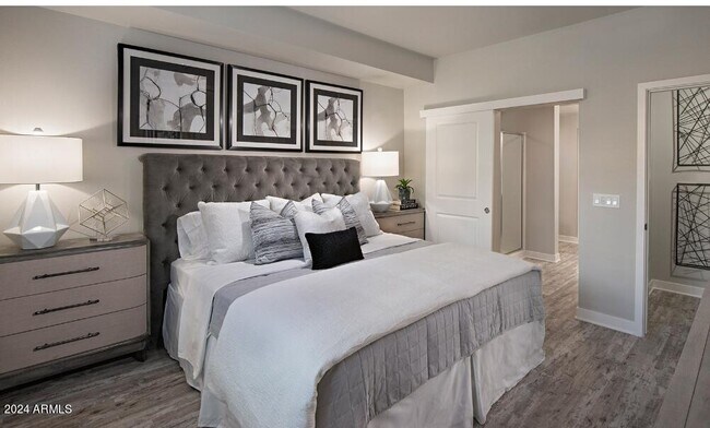 Photo - 5550 E Deer Valley Dr Unit 1J