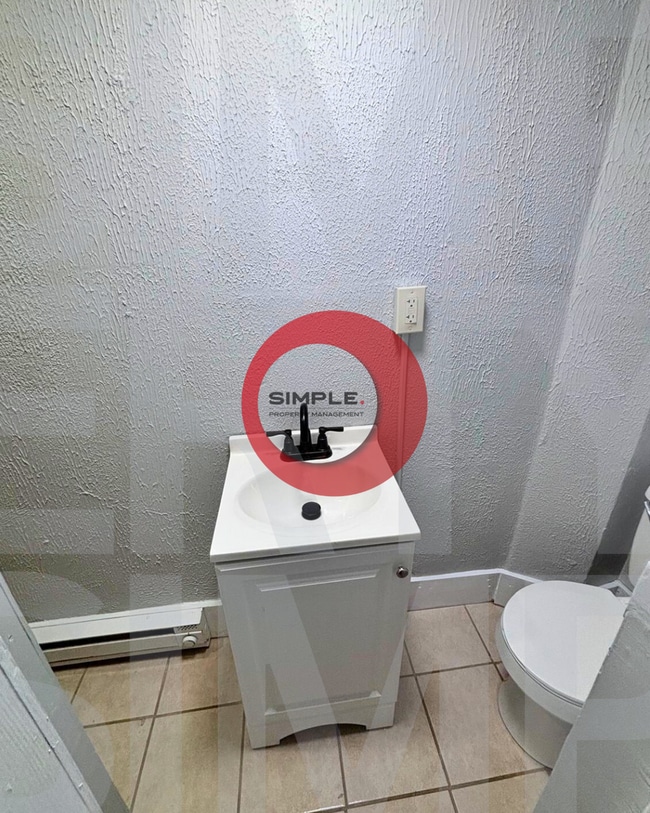 Photo - 753 Bingaman St