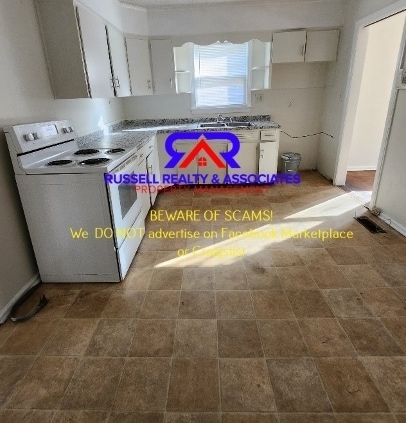 One Level Home with all Hardwoods!!