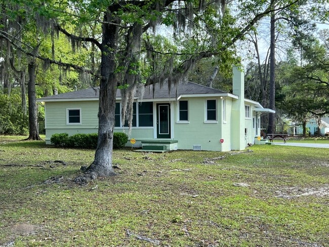 Building Photo - 1825 Hodgeville Road