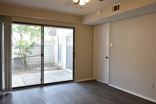 Photo - 3069 Windchase Blvd Unit True