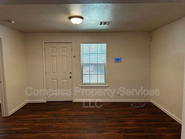 Photo - 507 Dunbar Ave