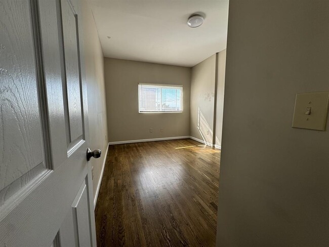 Photo - 4206 Smith Ave Unit 1