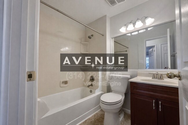 Photo - 412 Claymont Dr