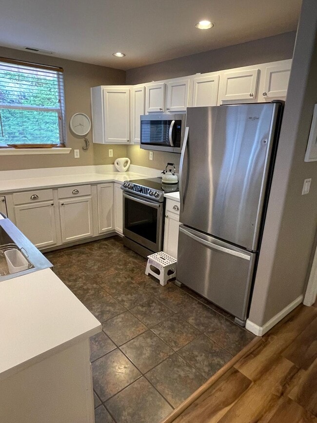 Photo - 2701 Midland Ave