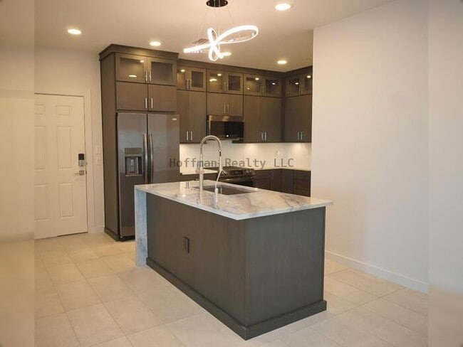 Photo - 2-Bed, 2.5-Bath Water-Front Condo in South Tampa Unit APT 9326