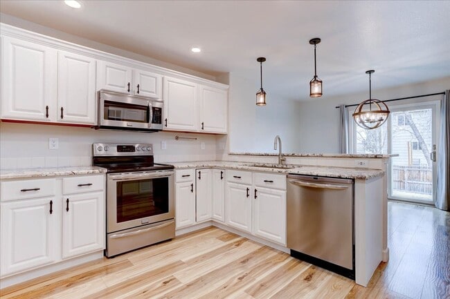 Photo - Stunning 5Bed/4Bath Home in the Heart of Erie