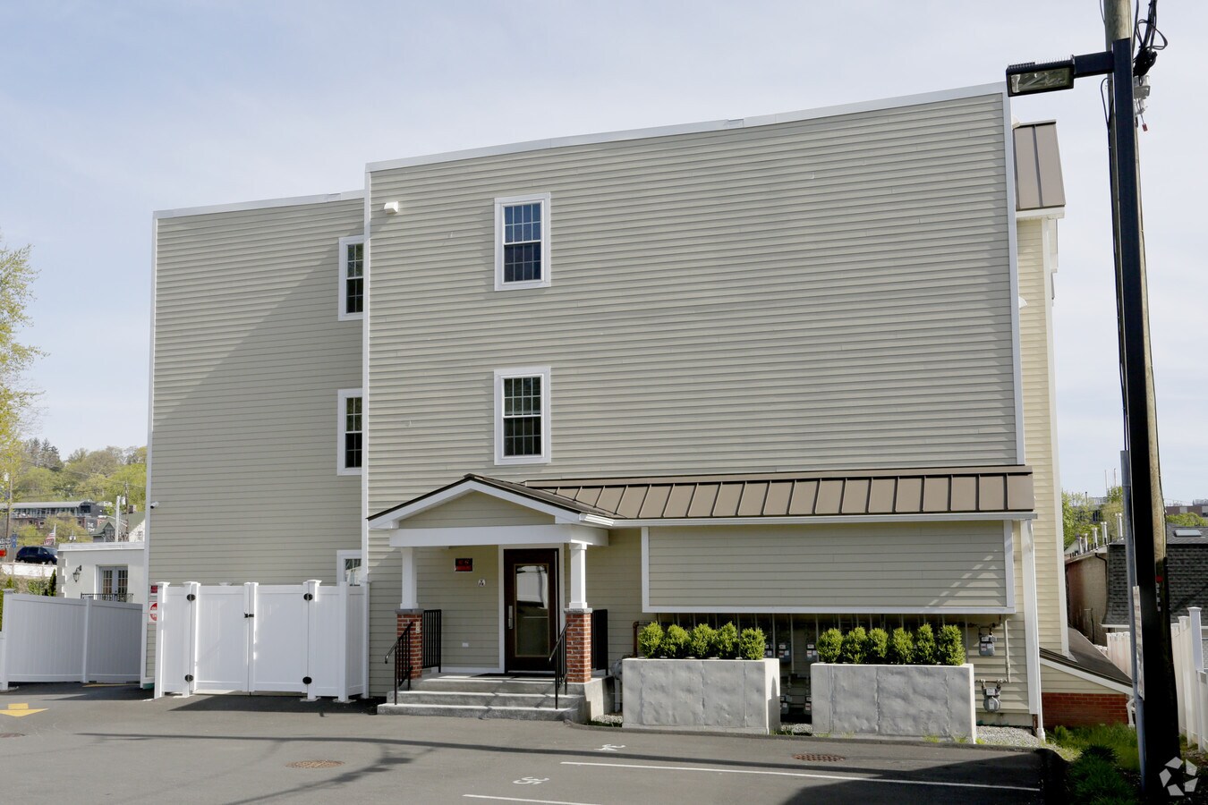 Photo - Nyack Point Apartments