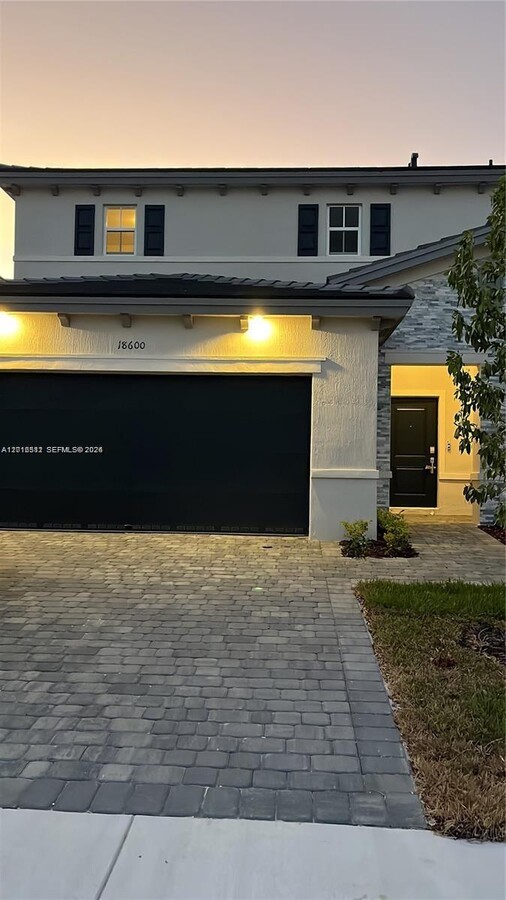 Photo - 18600 SW 136th Ct