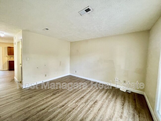 Photo - 5840 Aftonshire Dr