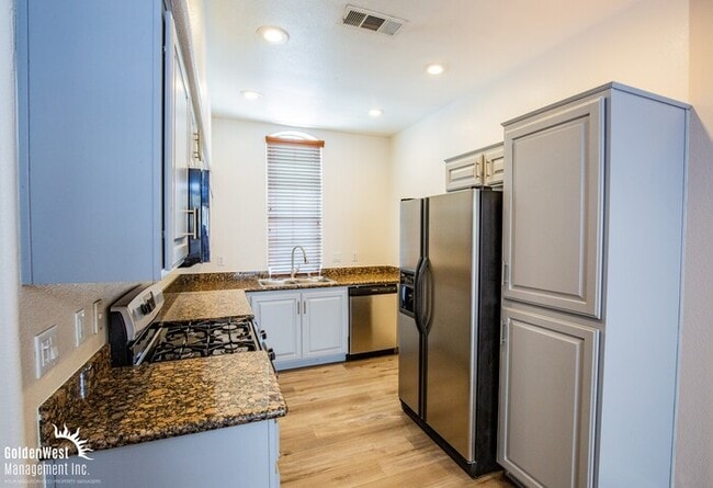 Photo - Beautiful 3Bdm 2.5Ba Home in Gated Communi...