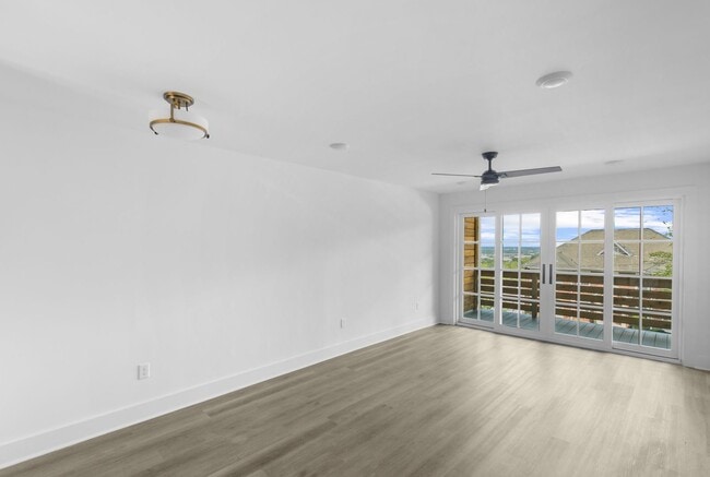 Photo - Riviera Apartments