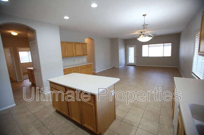 Photo - 8336 W Pontiac Dr