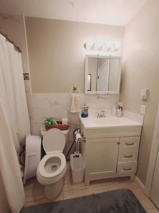 Photo - 24 Adams Ave Unit B