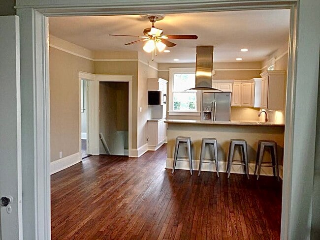 Photo - 1217 Foucher St Unit 1217