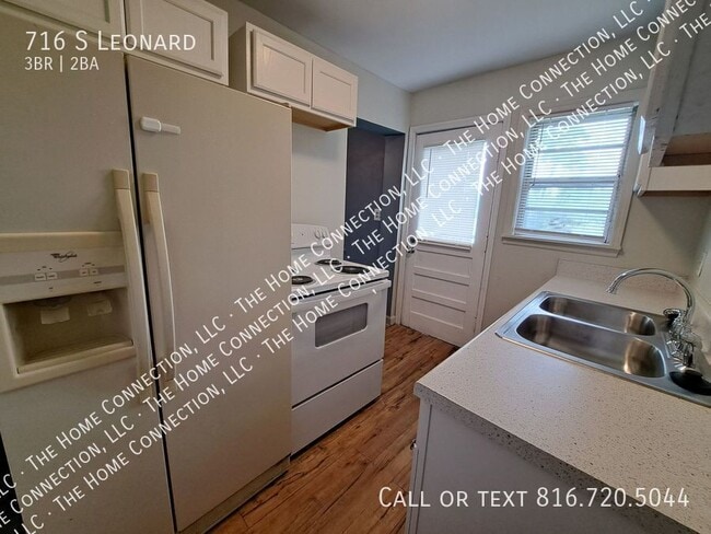 Photo - 716 S Leonard-
