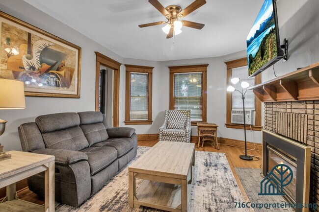 Photo - Furnished 3-Bedroom Upper Apartment on Bird Ave Unit 2