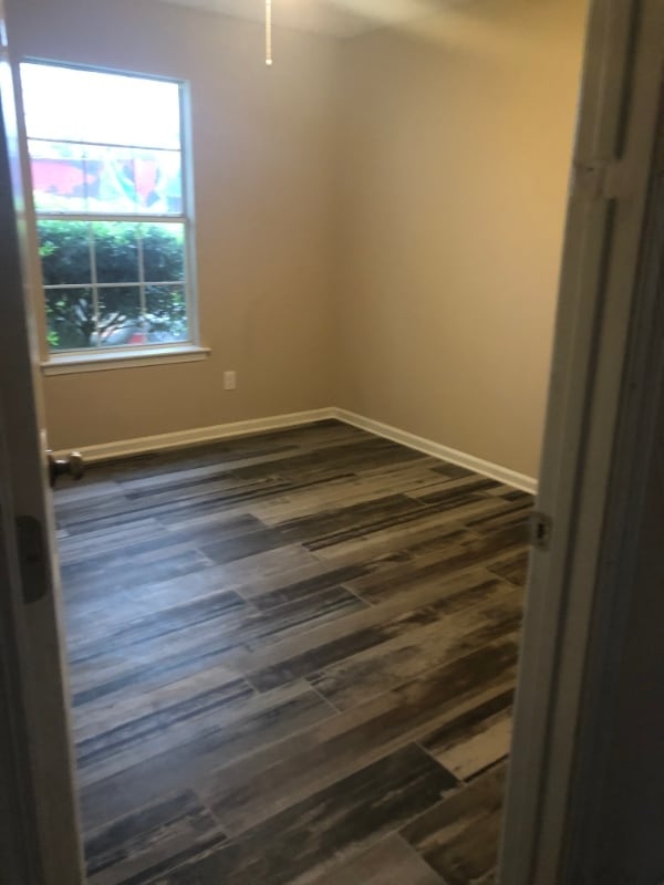 Photo - 1103 W Myrtle St Unit E