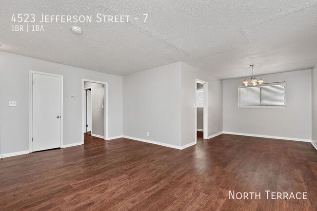 Photo - 4523 Jefferson St Unit 7