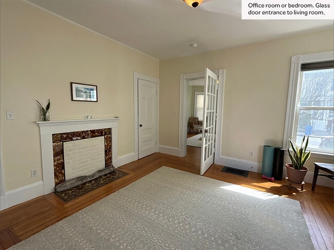 Photo - 40 Bartlett St