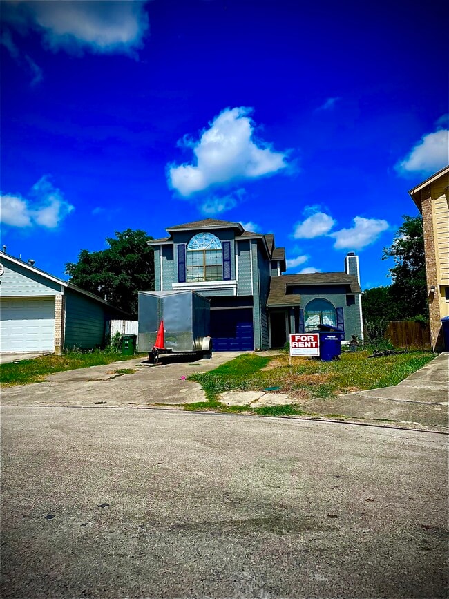 Building Photo - 6003 Meadow Sunrise Dr