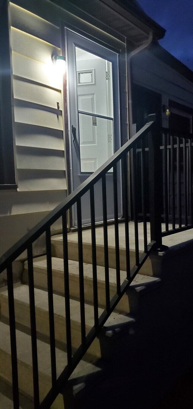 333 Whitehead Rd Unit 2