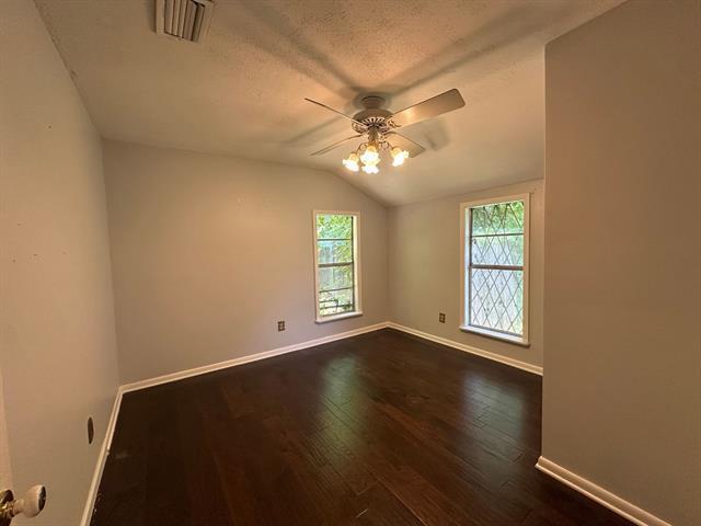 Photo - 1139 Dudley Ln