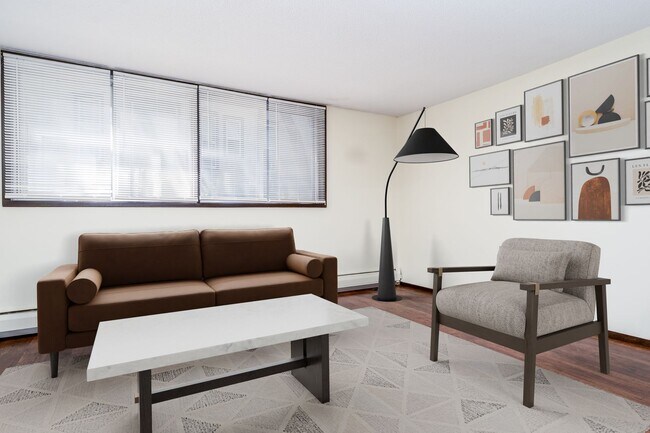 Photo - 2626 Fremont Ave S