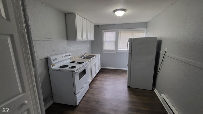 Photo - 3 E Washington St