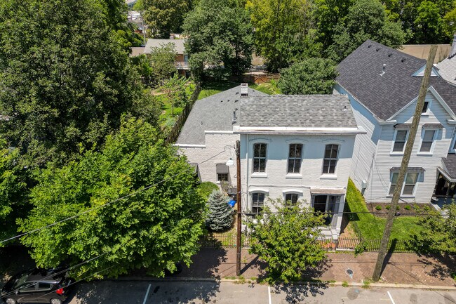 Photo - 1623 Story Ave Casa